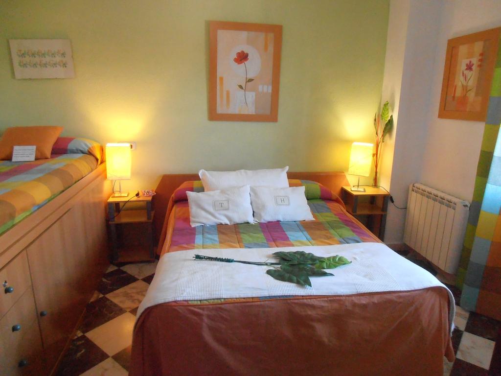 Hotel Alojamiento Rural Torre Hueca Pinos Puente Zimmer foto
