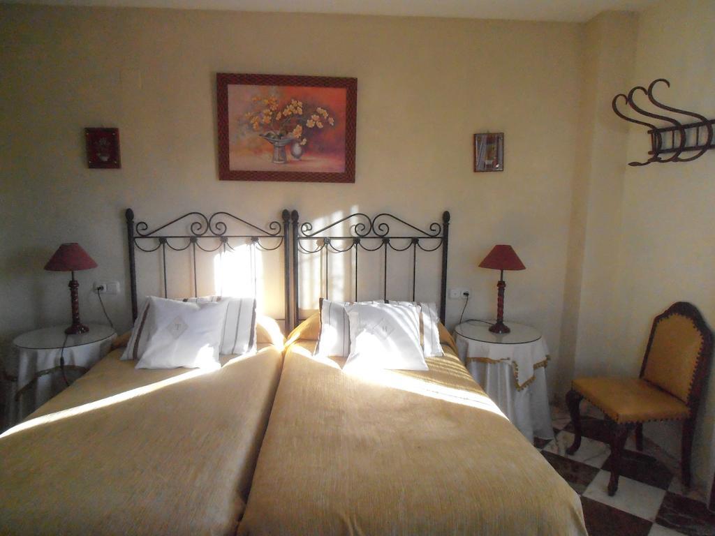 Hotel Alojamiento Rural Torre Hueca Pinos Puente Zimmer foto